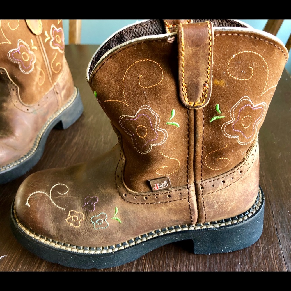 Girls Justin Boots size 1D